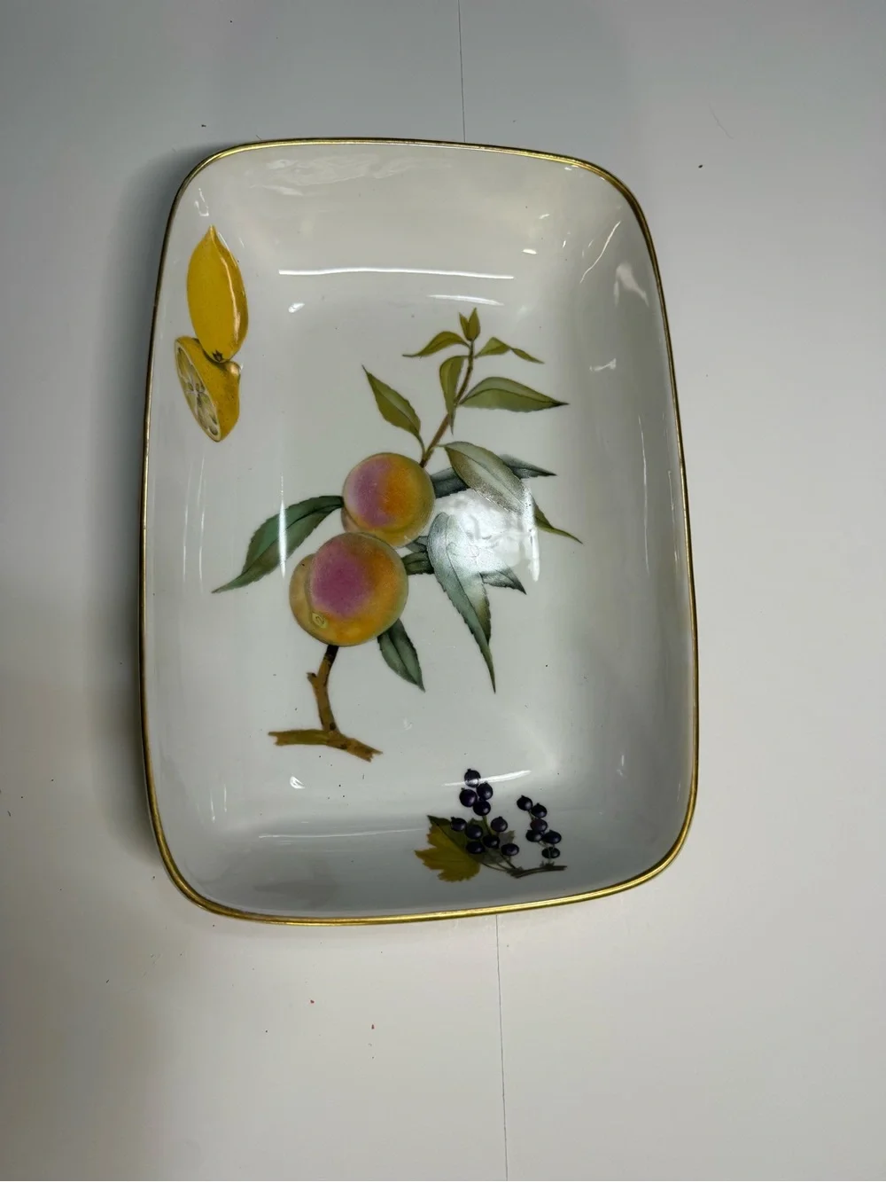 Royal Worcester evesham White Ceramic Fruit-Print Serving Dish with Gold Trim